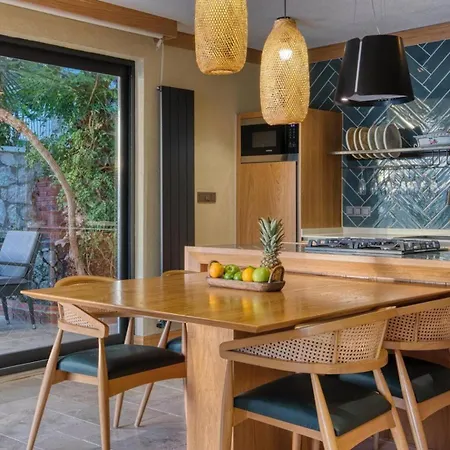 Captivating Casa La Calypso *